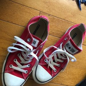 Red Converse